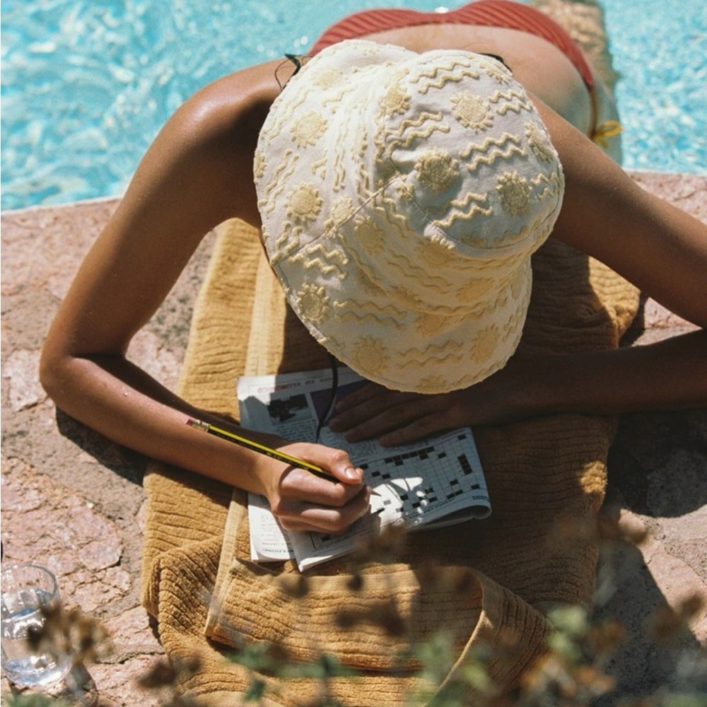 S/M NEW Lack Of Color Wave Bucket Hat - Picture 3 of 13